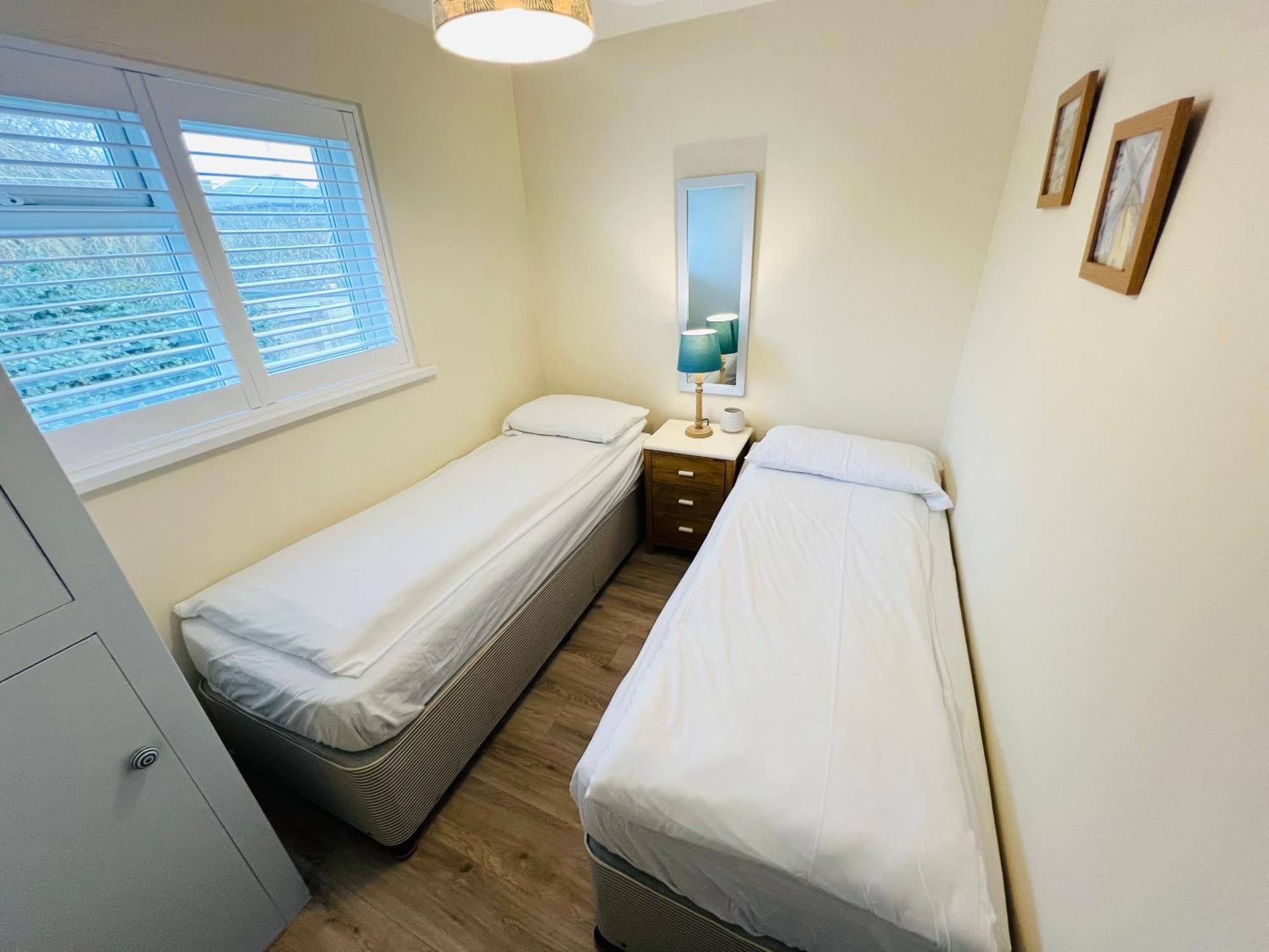 2 Bedroom Bungalow Sv58, Seaview, Isle Of Wight Free Wi-Fi Exterior foto